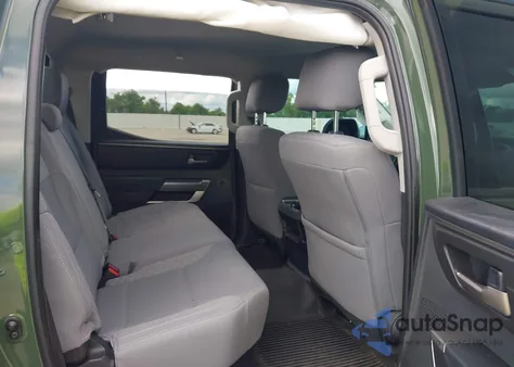 2023 Toyota Tundra Sr5 из США, поврежденный, VIN 5TFLA5DB6PX071465